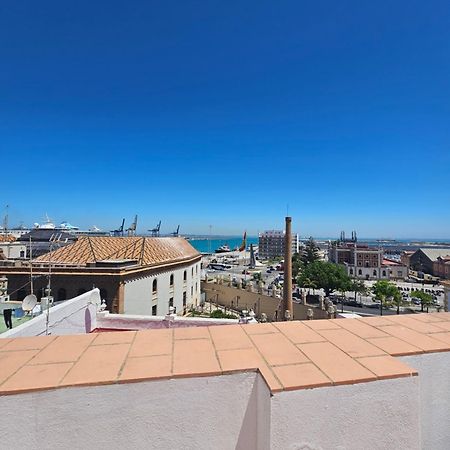 Apartamentos Plaza Santo Domingo Cádiz Kültér fotó